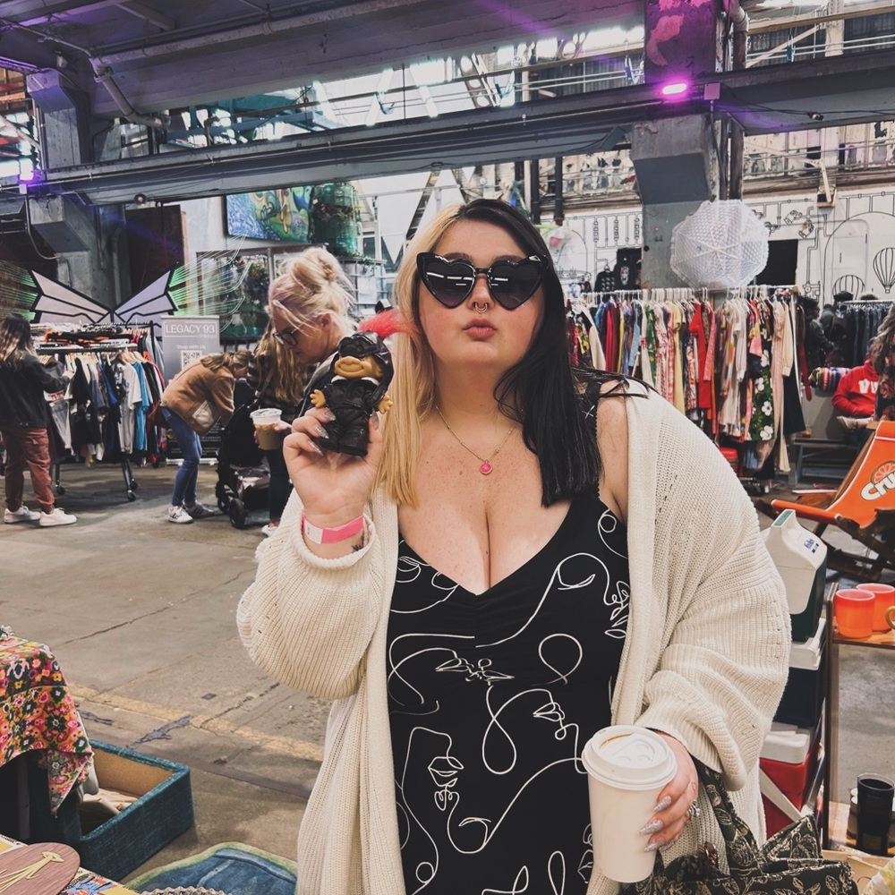 Meet your Posher, Sara